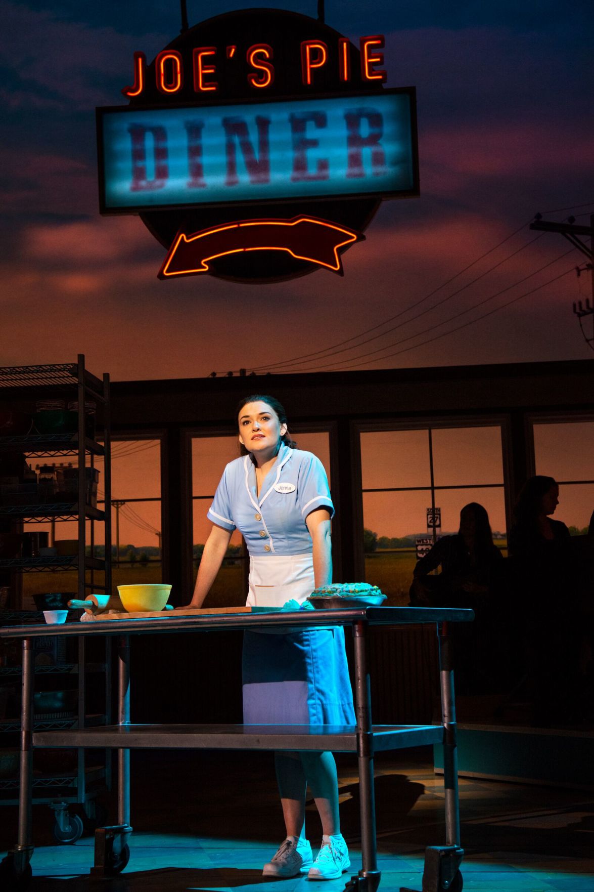 waitress2.jpg